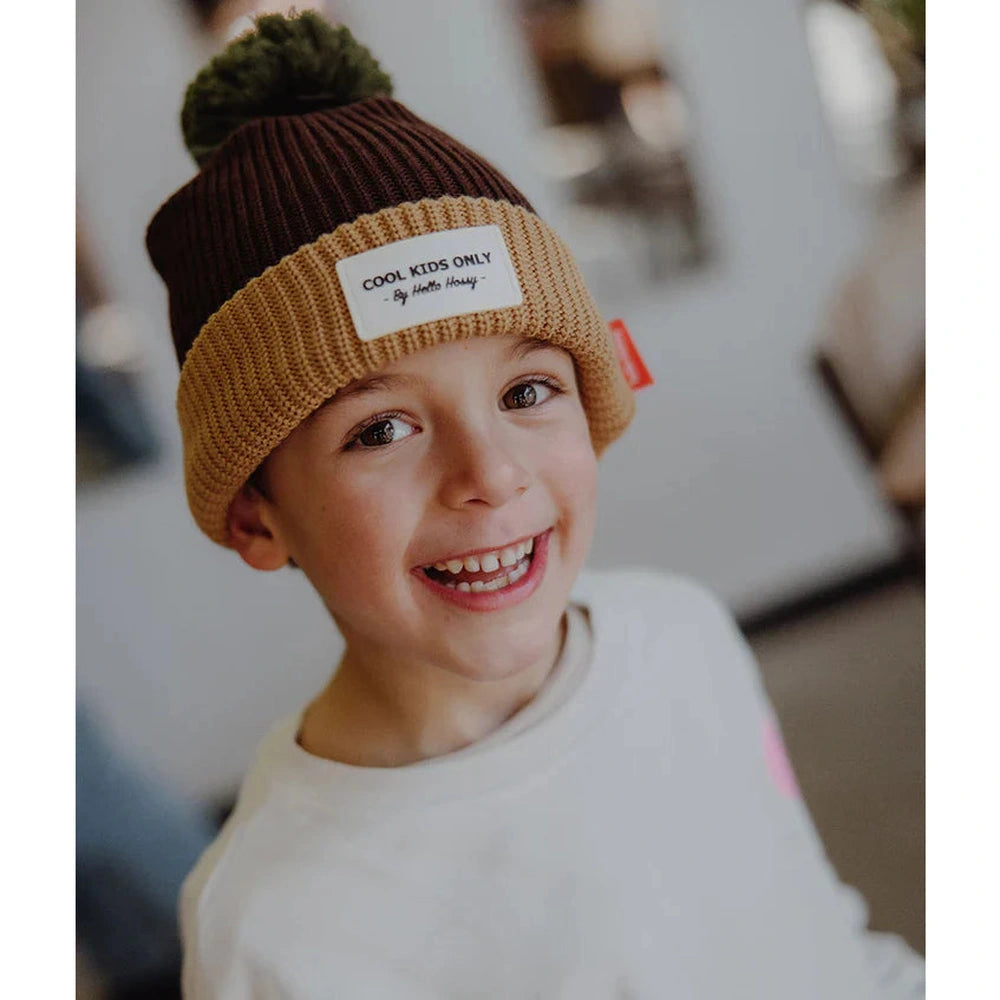 Hello Hossy Bonnet Pistache avec polaire