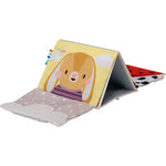Livre sensoriel Taf Toys pour le temps sur le ventre