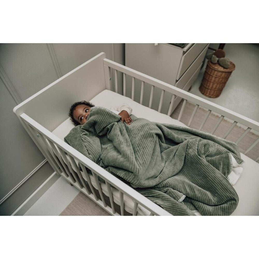 Koeka couverture pour lit bébé Teddy Vik - Moss