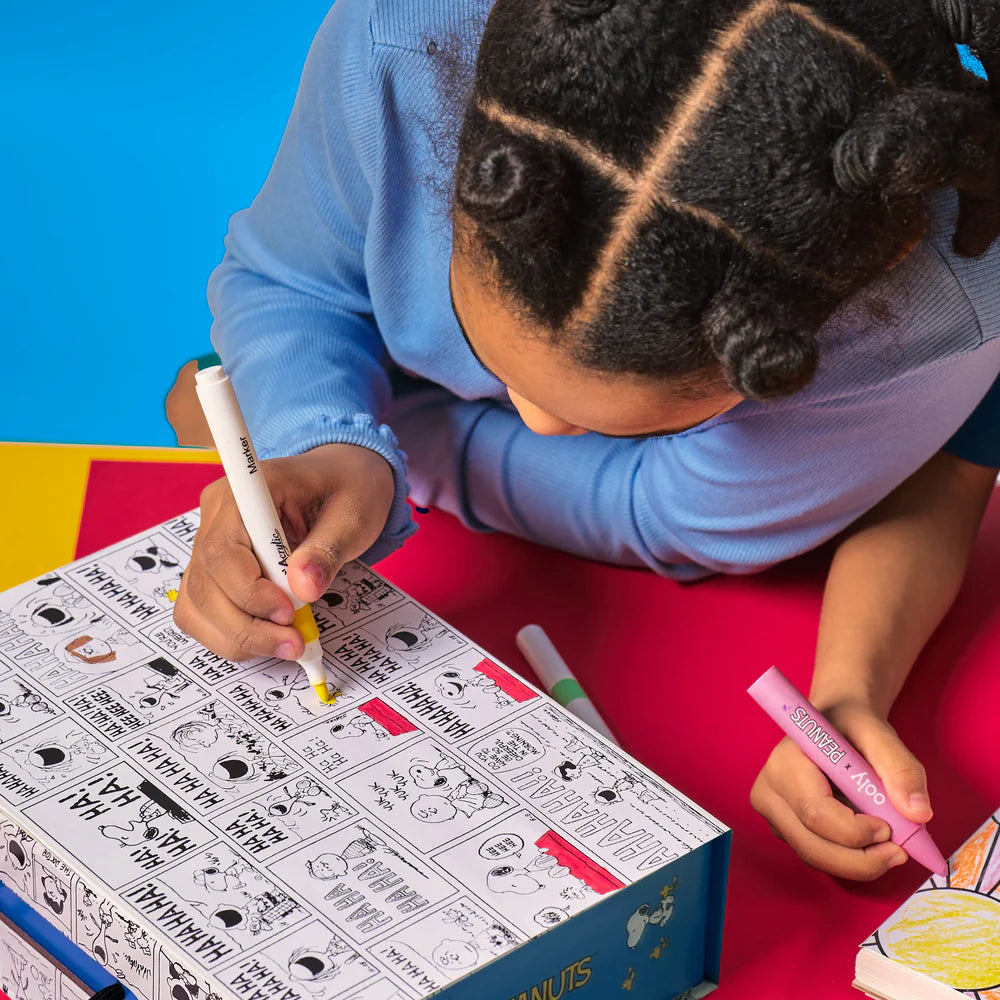 Ooly x Peanuts Livre de coloriage et d’autocollants