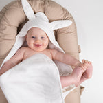 Serviette à capuche Elodie - Lapin blanc vanille