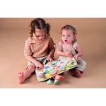 Station de jeu Peek, Pop & Play de Taf Toys