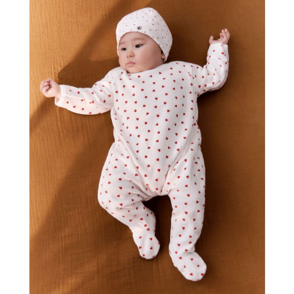 Pyjama bébé en velours Petit Bateau à imprimé cœurs