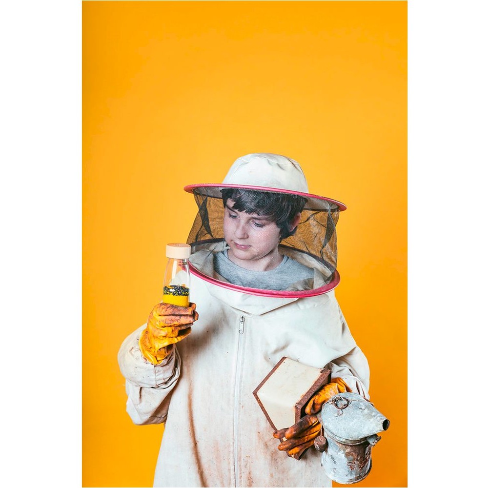 Bouteille sensorielle Petit Boum avec des abeilles