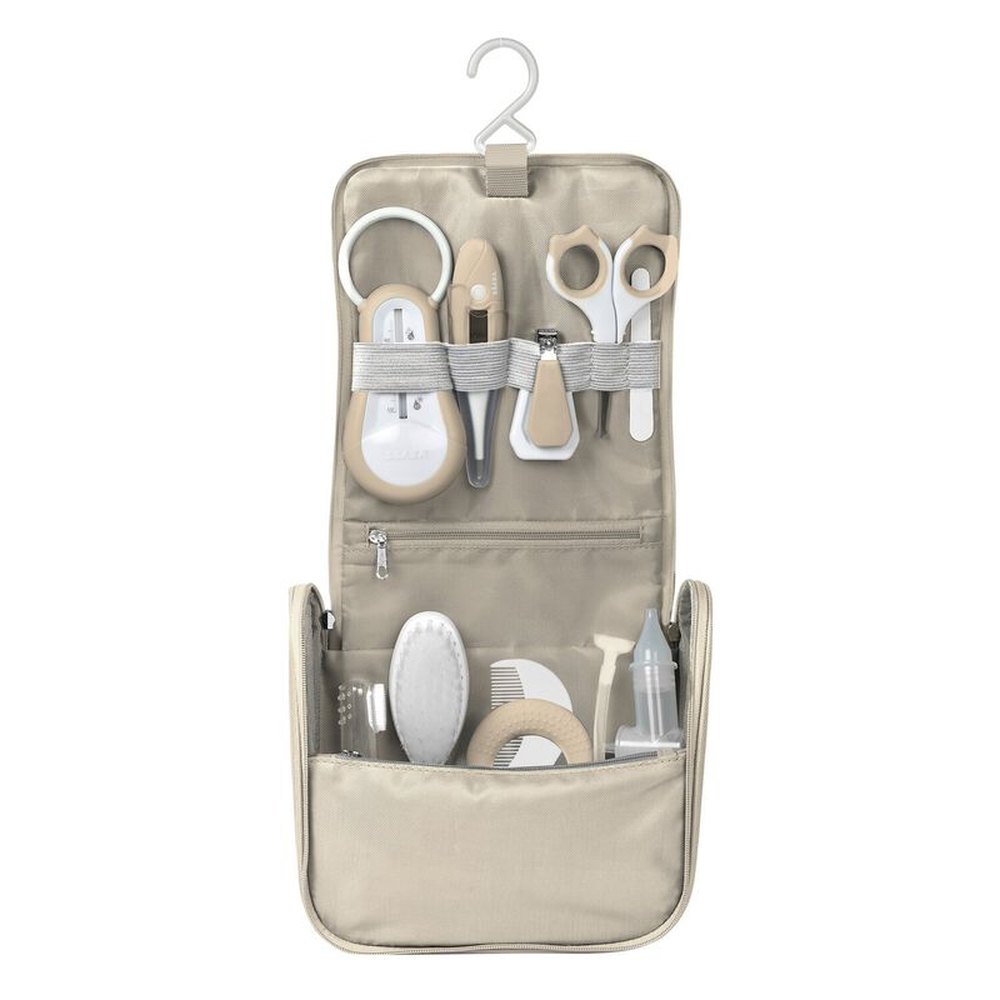 Béaba Trousse de toilette/soins - Beige | Thermomètre de bain, ciseaux, coupe-ongles, brosse, anneau de dentition, mouche-bébé et lime à ongles