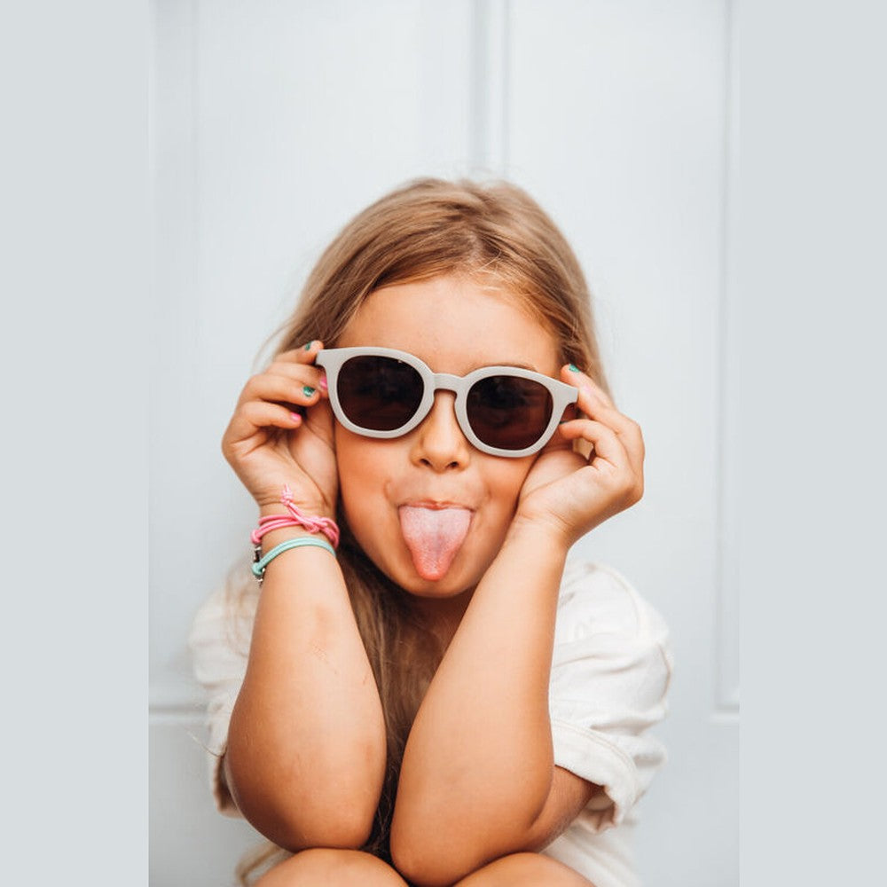 Lunettes de soleil Béaba bébé / enfant | 4-6 ans - Square Sunny gris velours