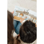 Little Dutch Livre pour enfants Mon livre à volets - Véhicules