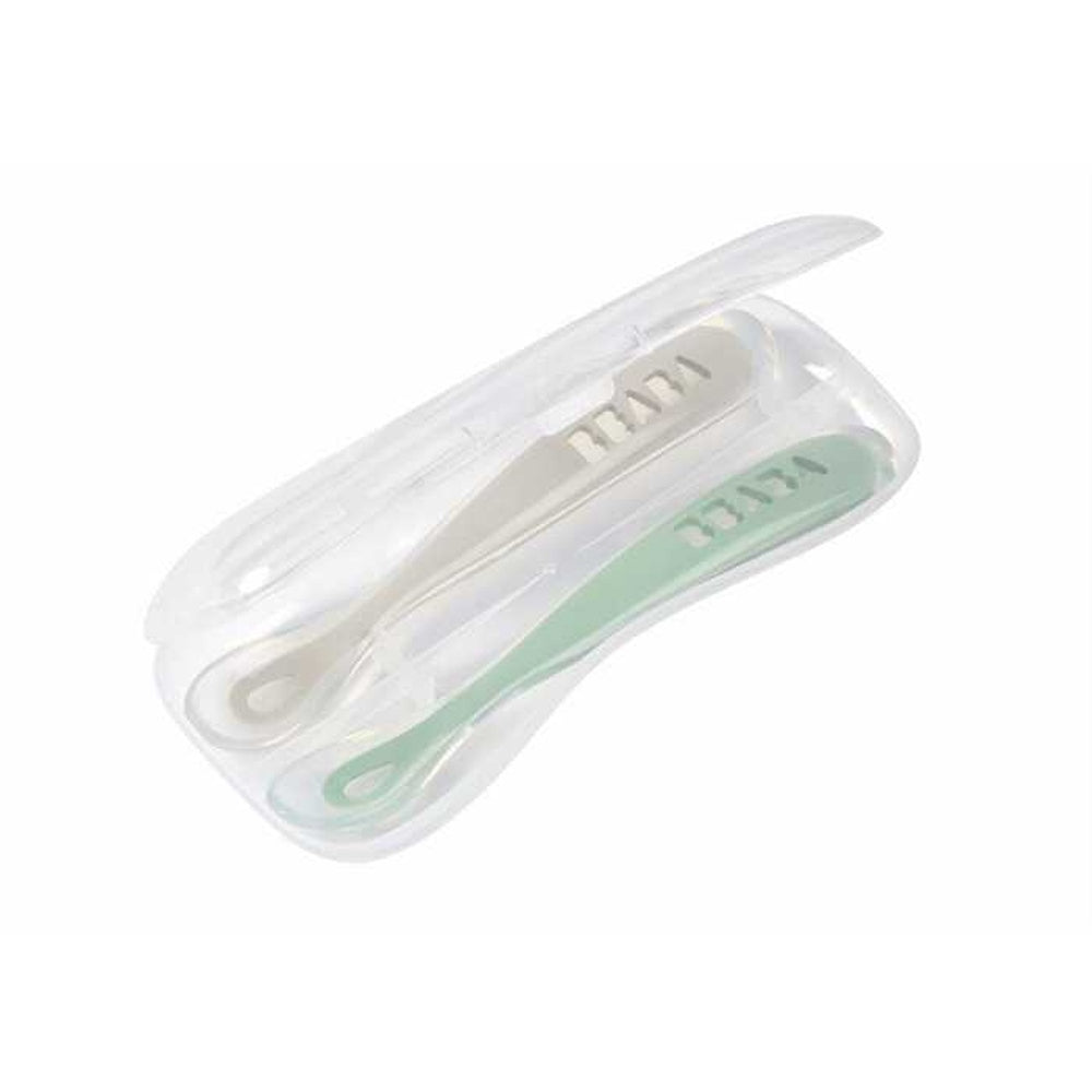 Béaba Lot de 2 cuillères en silicone 1er âge avec étui de voyage - Gris brume+Sauge