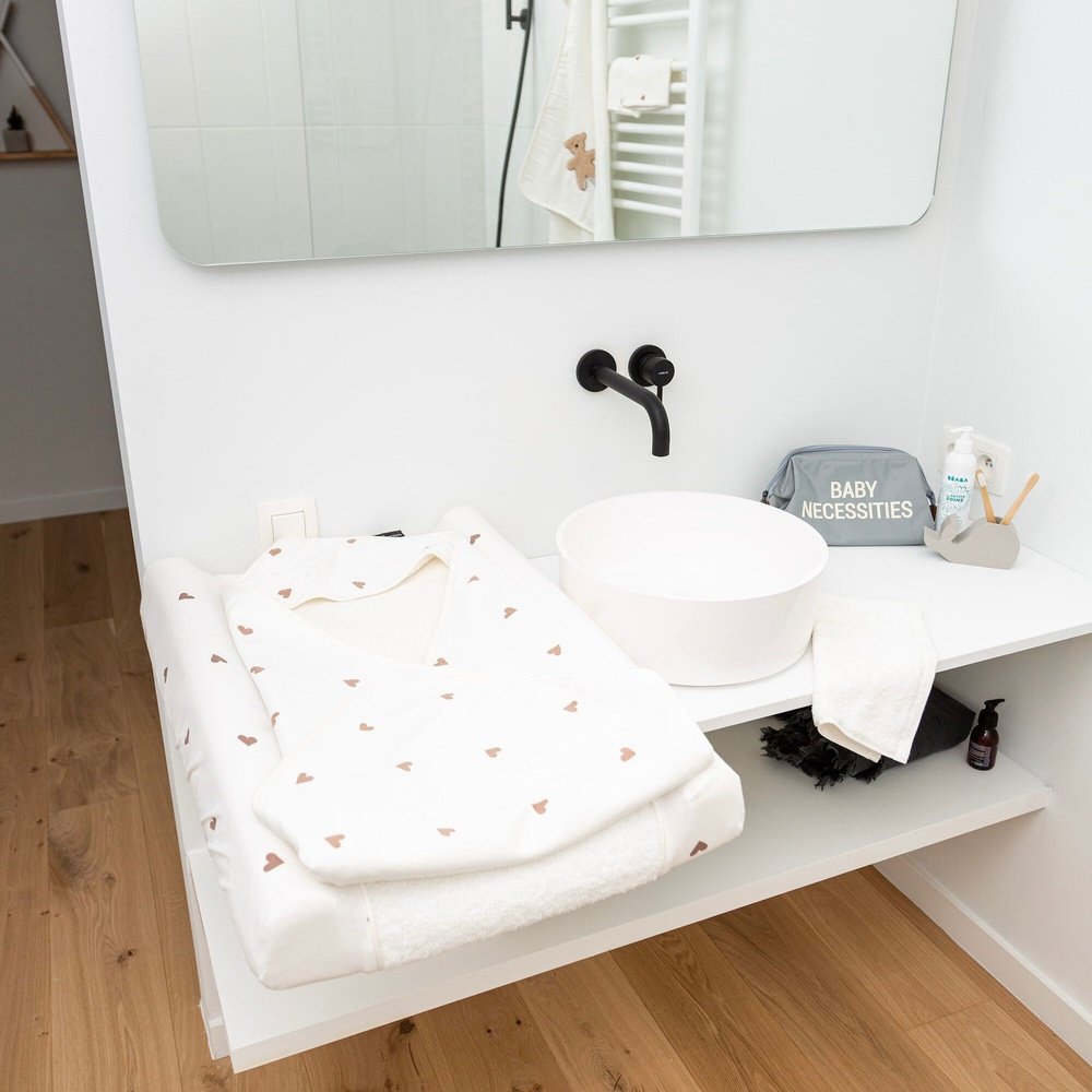 CAPE DE BAIN ET GANT DE TOILETTE - JERSEY/CŒURS
