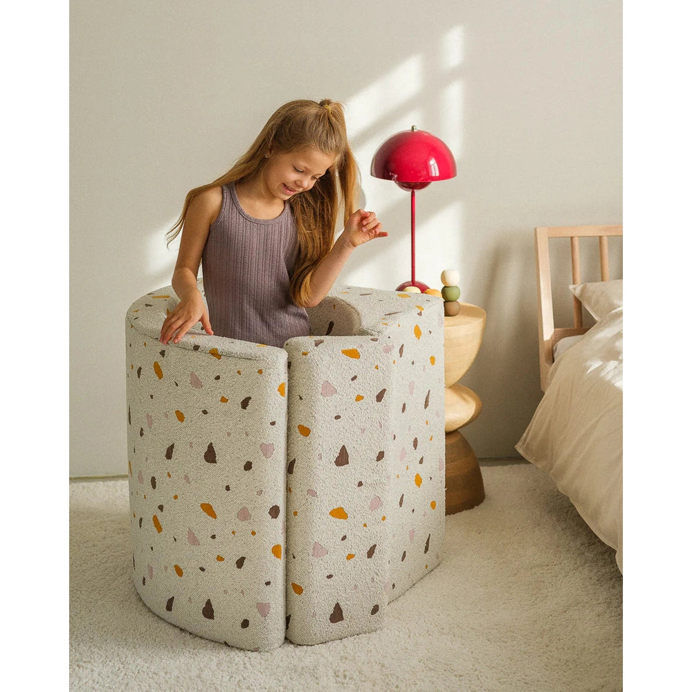 Wigiwama Fauteuil lounge - Moon Chair - Marbre terrazzo