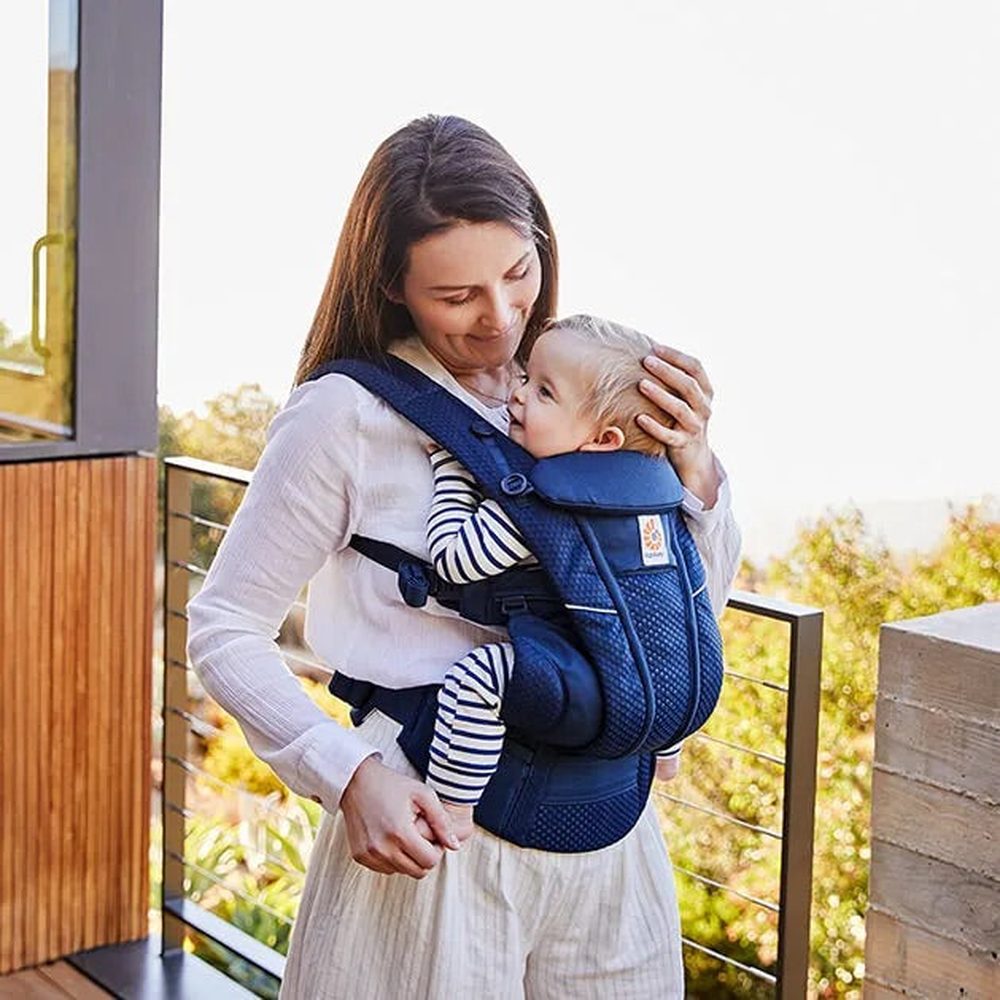 Porte-bébé Ergobaby Omni Breeze - Bleu nuit