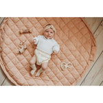 txt
Play&Go Tapis de jeu 3-en-1 - Soft Organic - Fleuri