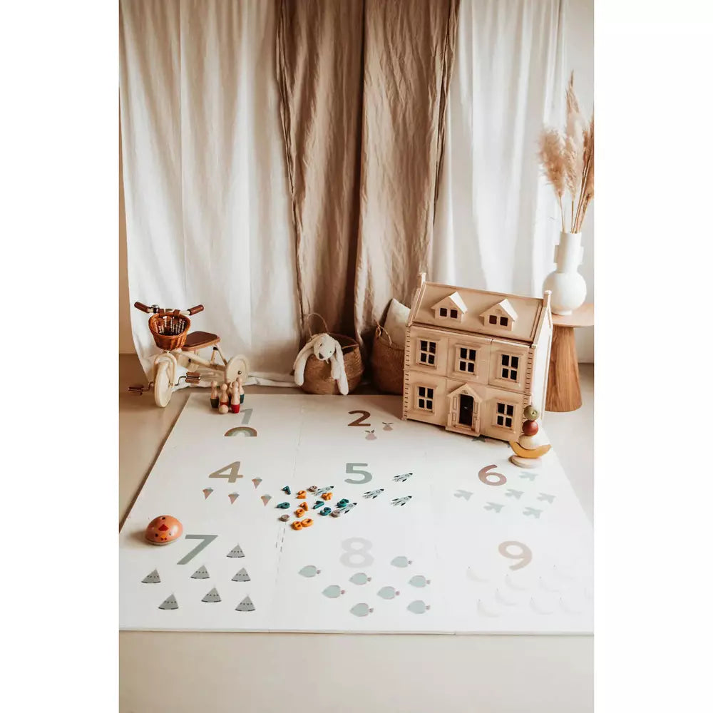 PLAY&GO TAPIS DE JEU PUZZLE - EEVAA 2EN1 TAPIS DE PUZZLE/BOÎTE DE RANGEMENT - CHIFFRES/POINTS