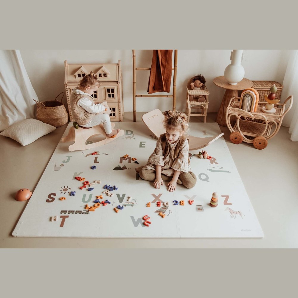 Tapis de jeu puzzle Play&Go - Eevaa 2 en 1 tapis puzzle/boîte de rangement - Alphabet/Terrazzo