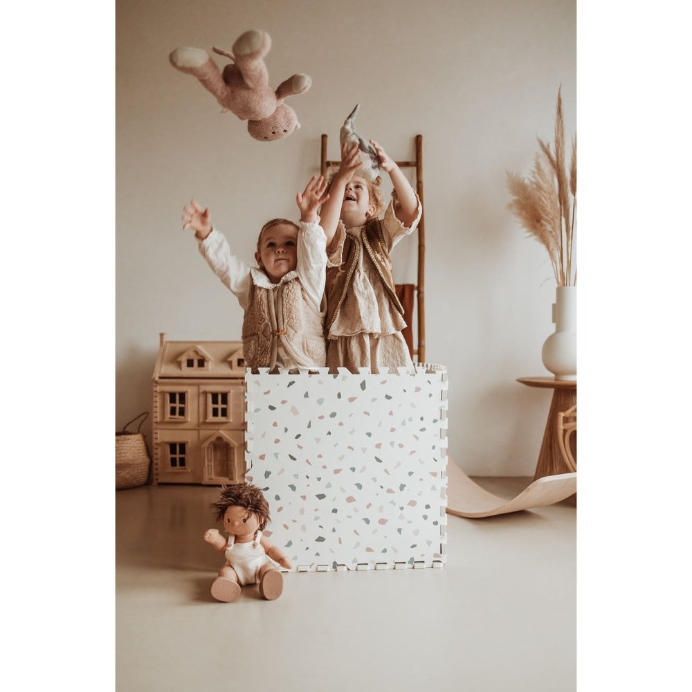 Play&Go Tapis de jeu puzzle - Eevaa tapis puzzle/boîte de rangement 2-en-1 - Alphabet/Terrazzo