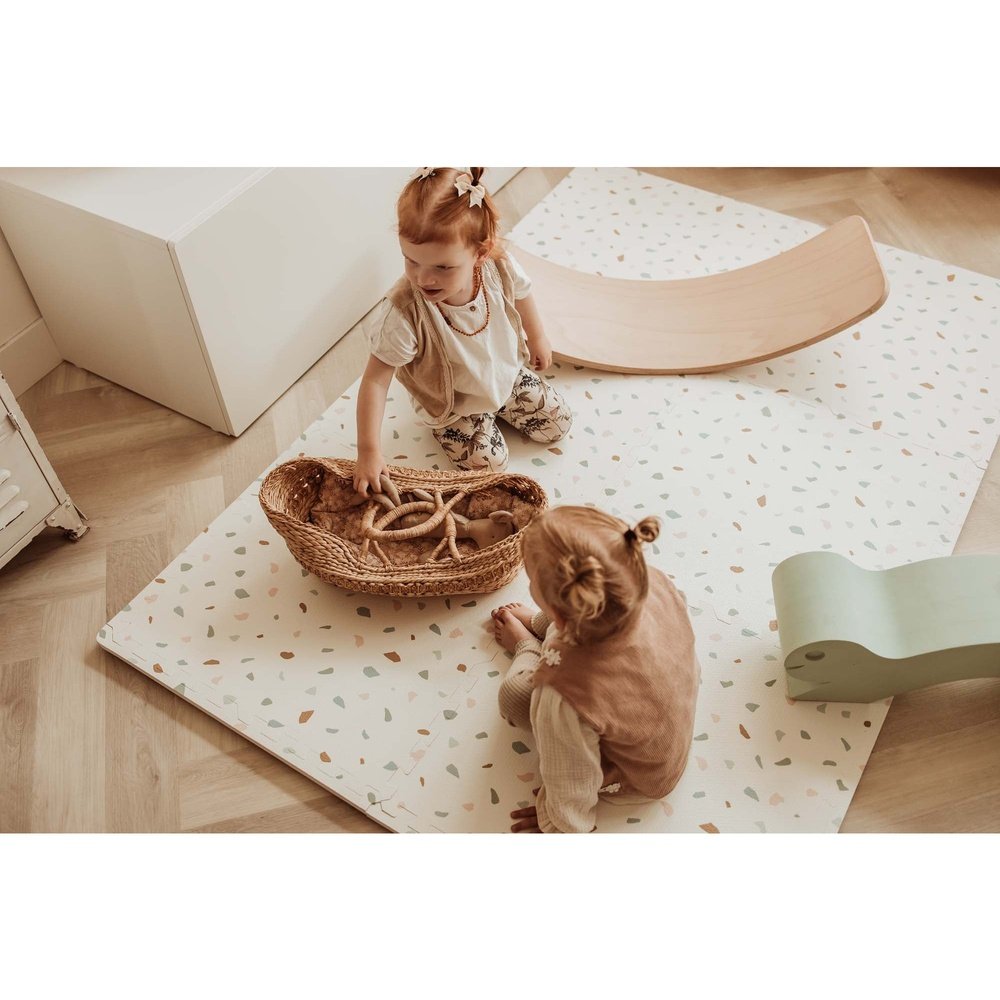 Play&Go Tapis de jeu puzzle - Eevaa 2 en 1 tapis puzzle/boîte de rangement - Village/Terrazzo