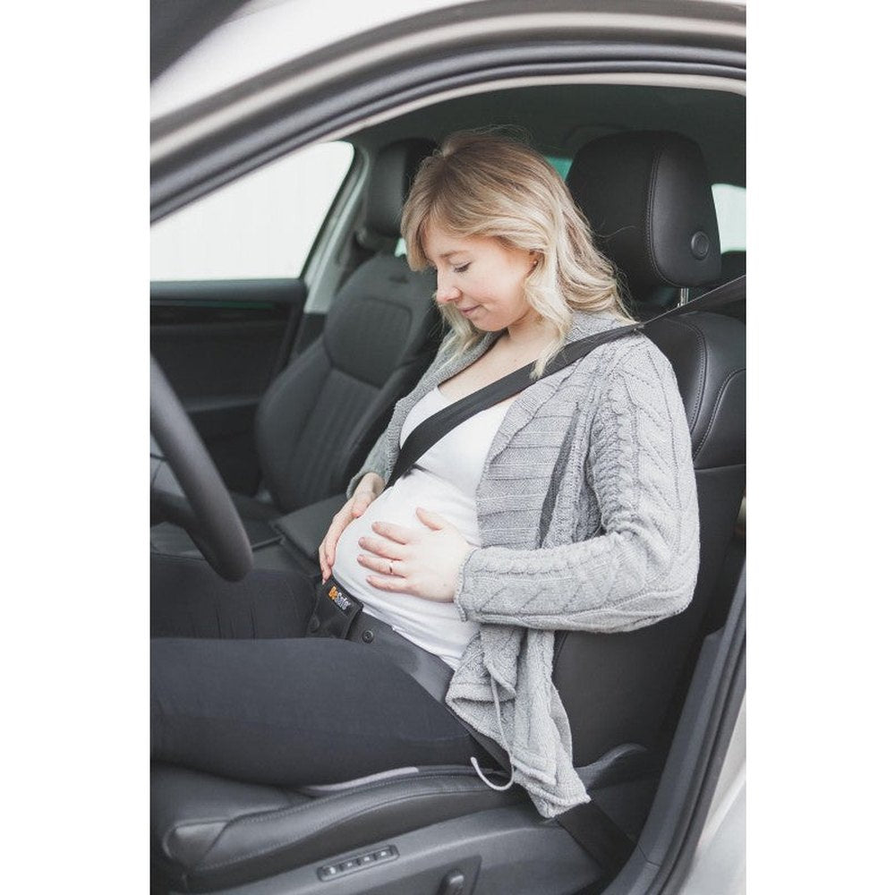 BeSafe ceinture de grossesse pour voiture IZI FIX noire – femme enceinte