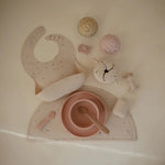 Mushie Set de table en silicone - Confetti vanille