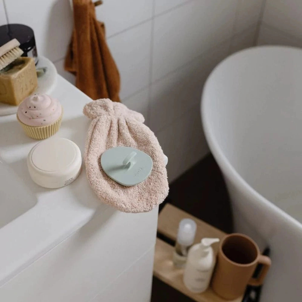 Mushie Brosse de bain pour croûtes de lait - Naturel/Bleu Cambridge