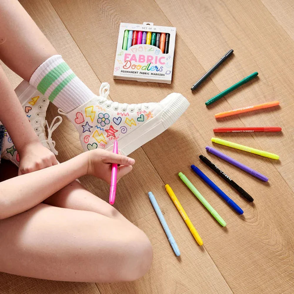 Ooly Fabric Doodlers - Feutres textiles permanents