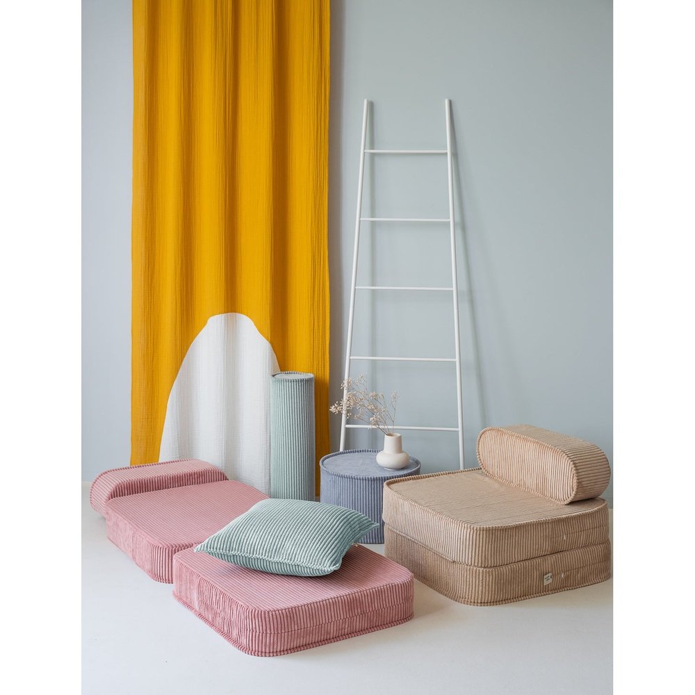 Fauteuil flip en mousse rose
