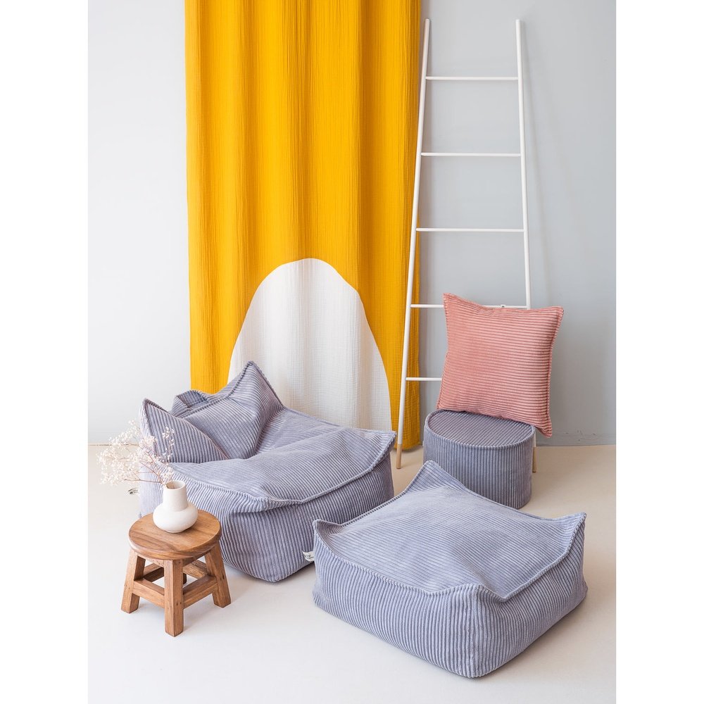 Pouf carré bleu myrtille
